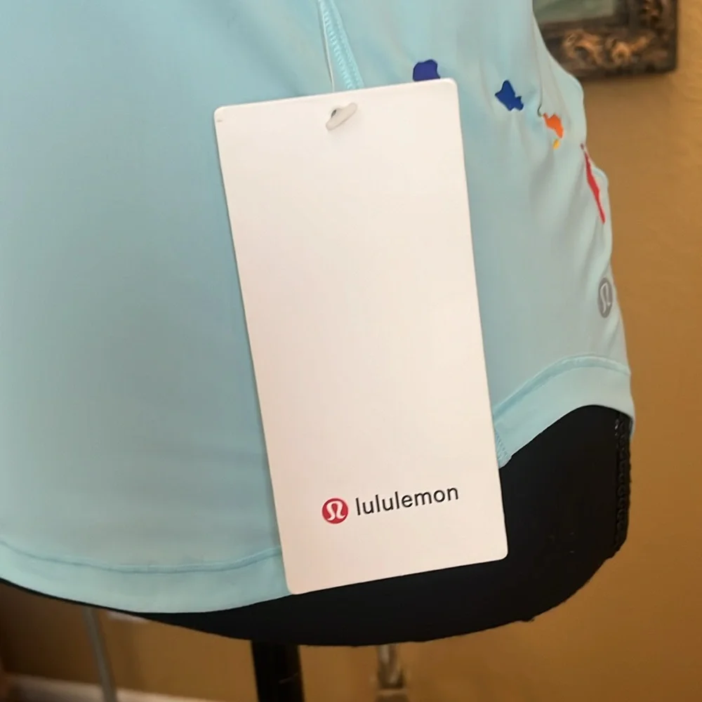 NWT Lululemon Sculpt tank from Hawaii
